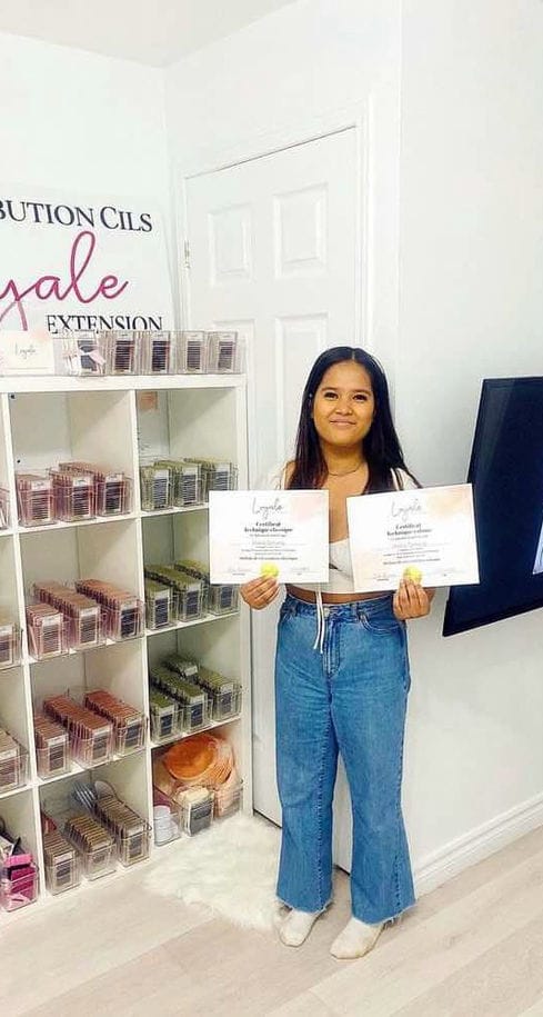 Sheila Tamang — diplômée Loyale Extension